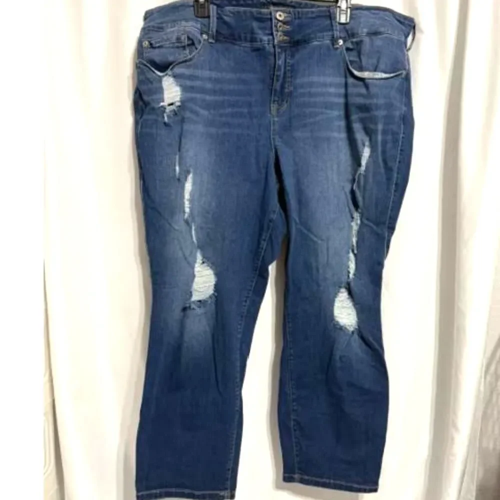 Torrid Jeggings Premium Distressed 3-Button High-Rise Tummy Smoothing- Size 26